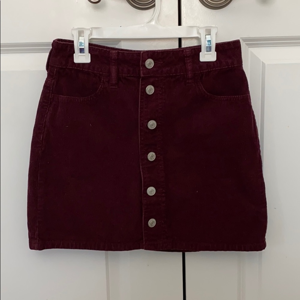Corduroy burgundy skirt